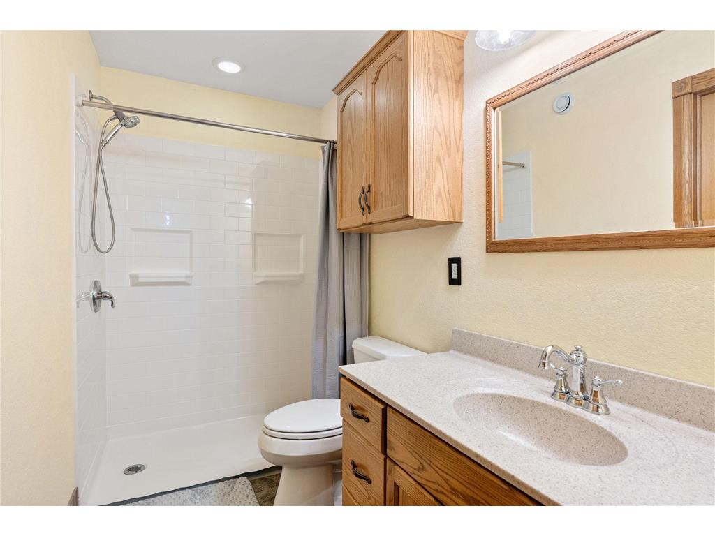 414 W Holly Street Owatonna MN 55060 7065029 image28