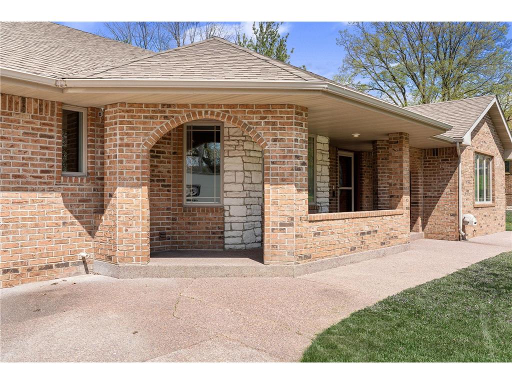 414 W Holly Street Owatonna MN 55060 7065029 image3