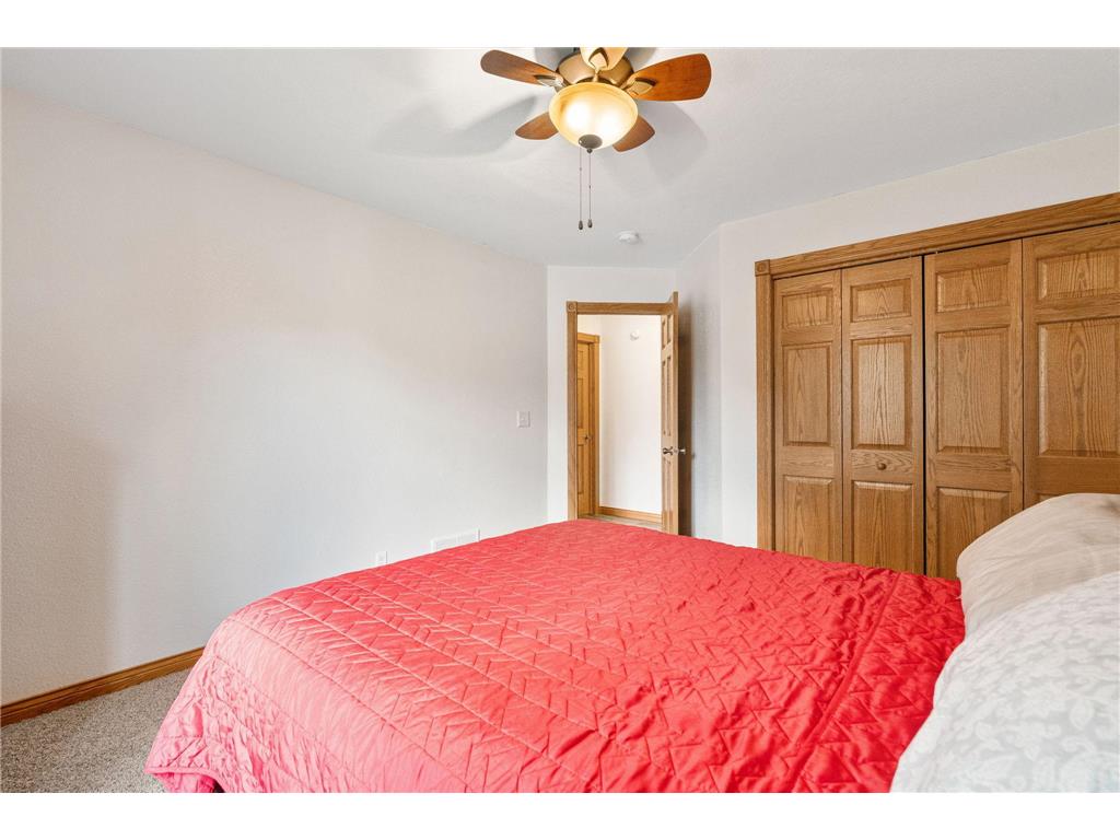 414 W Holly Street Owatonna MN 55060 7065029 image30