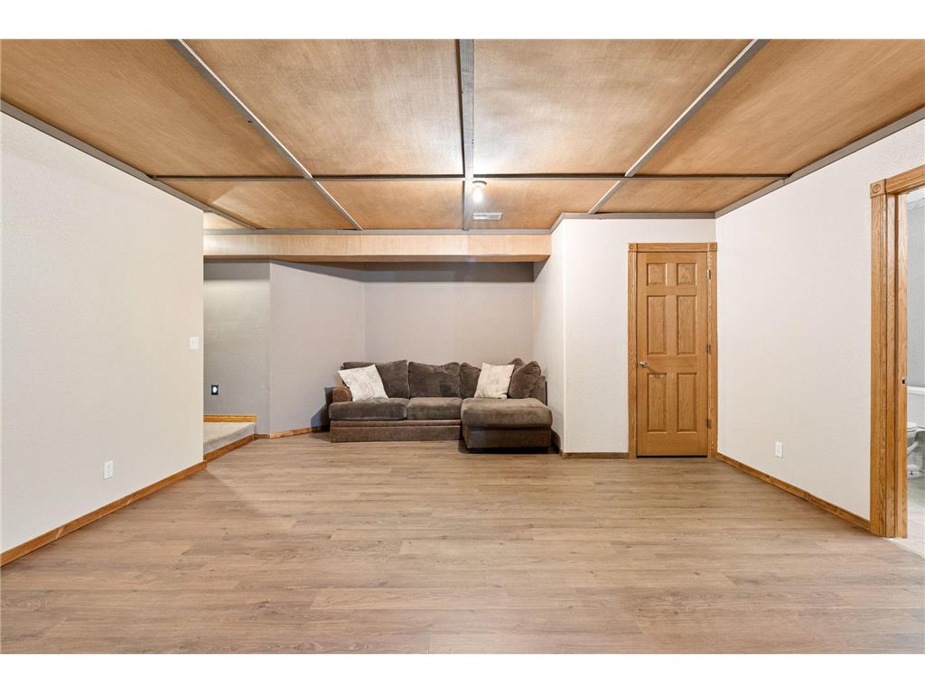 414 W Holly Street Owatonna MN 55060 7065029 image40
