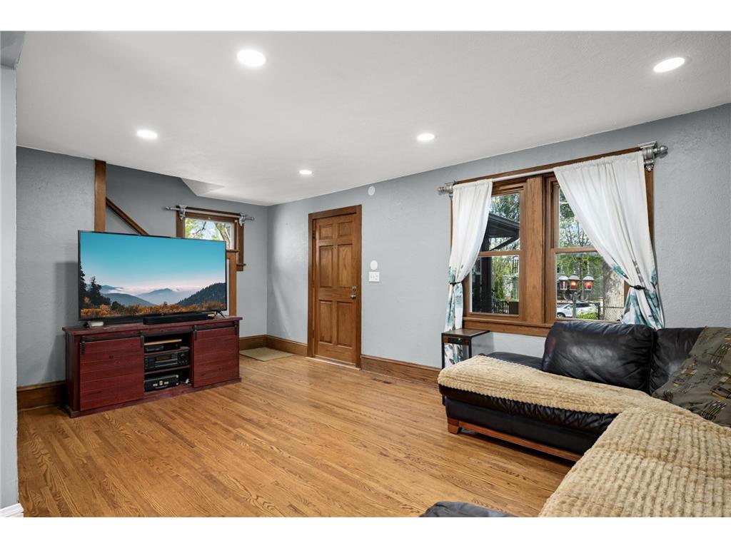 4140 Minnehaha Avenue Minneapolis MN 55406 7061510 image4