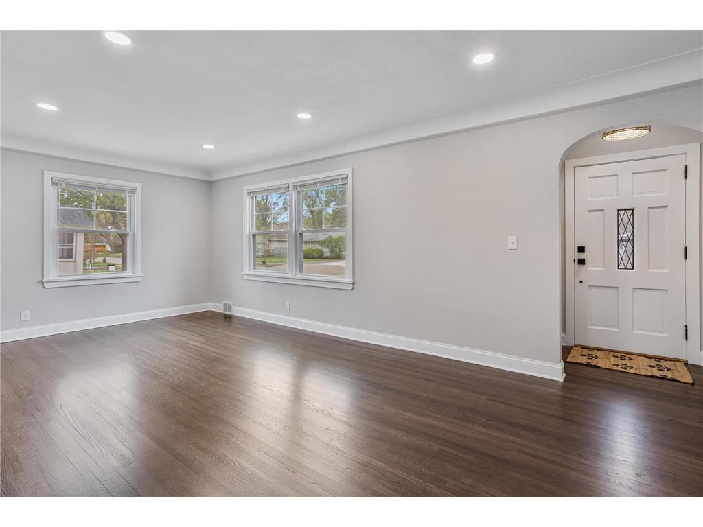 4140 Yates Avenue N Robbinsdale MN 55422 7065453 image12