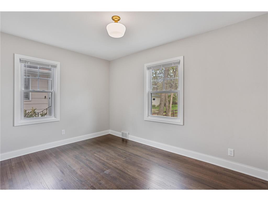 4140 Yates Avenue N Robbinsdale MN 55422 7065453 image19