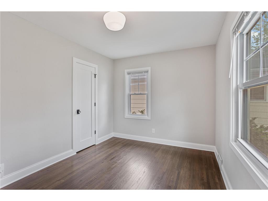4140 Yates Avenue N Robbinsdale MN 55422 7065453 image20