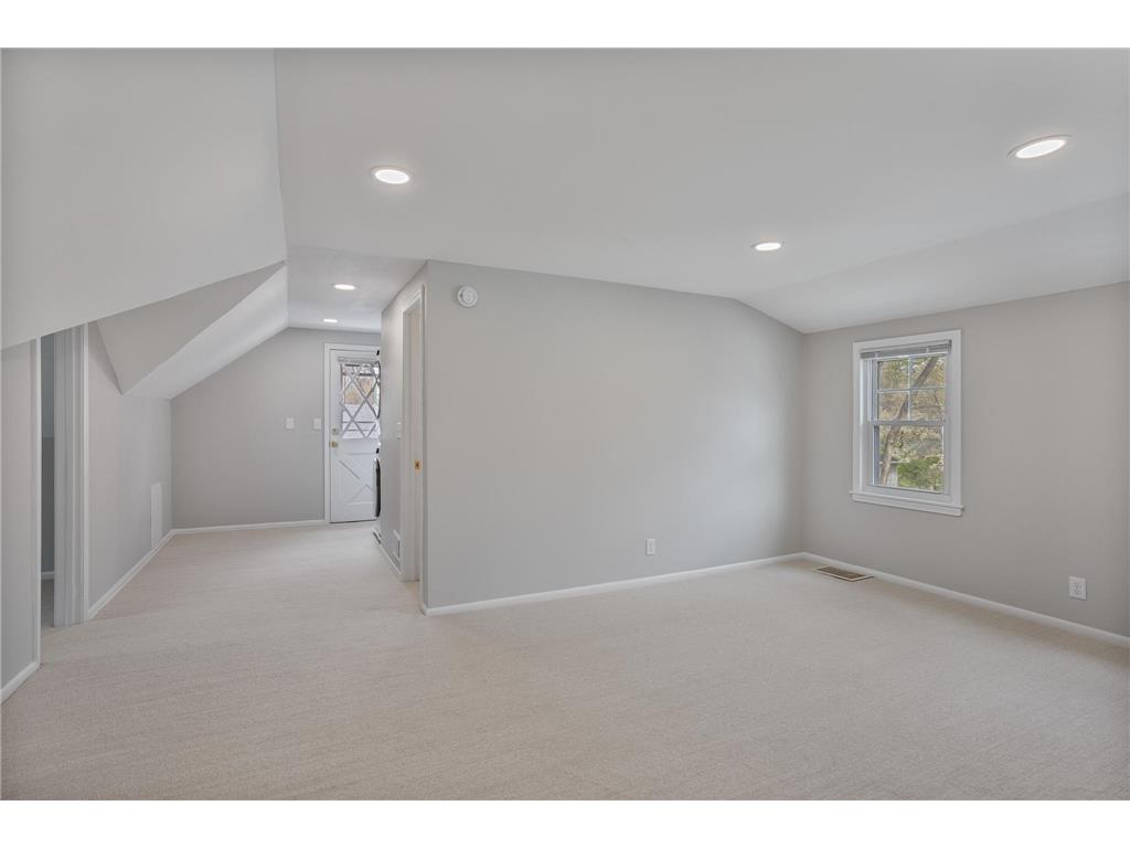 4140 Yates Avenue N Robbinsdale MN 55422 7065453 image24
