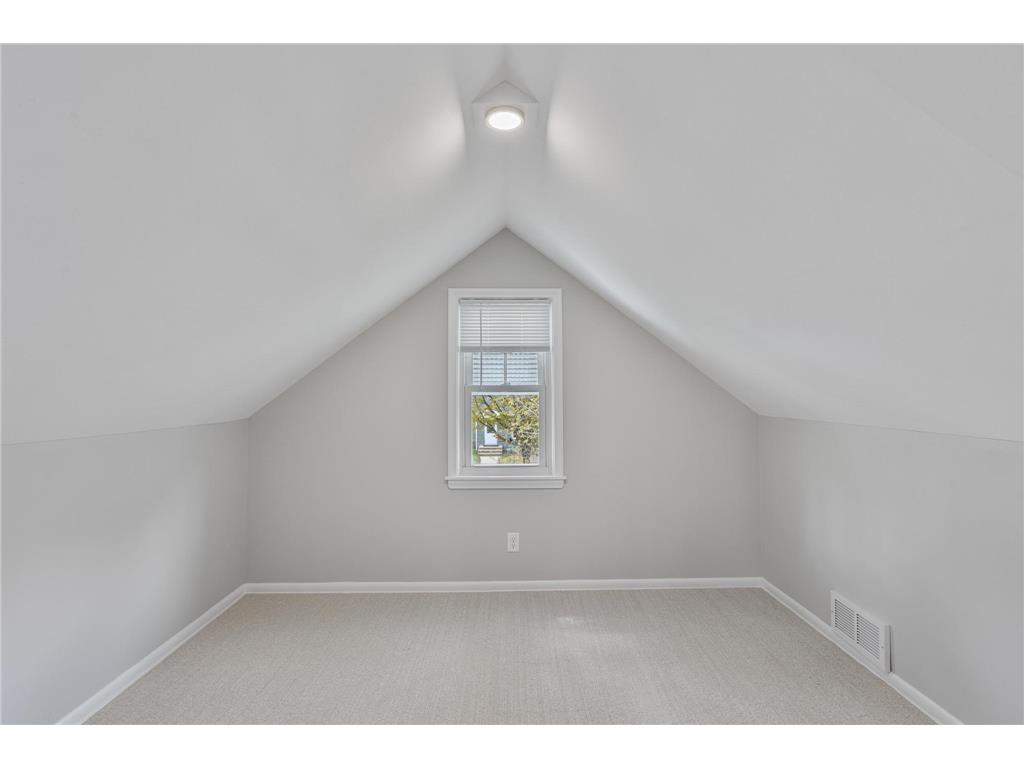 4140 Yates Avenue N Robbinsdale MN 55422 7065453 image30