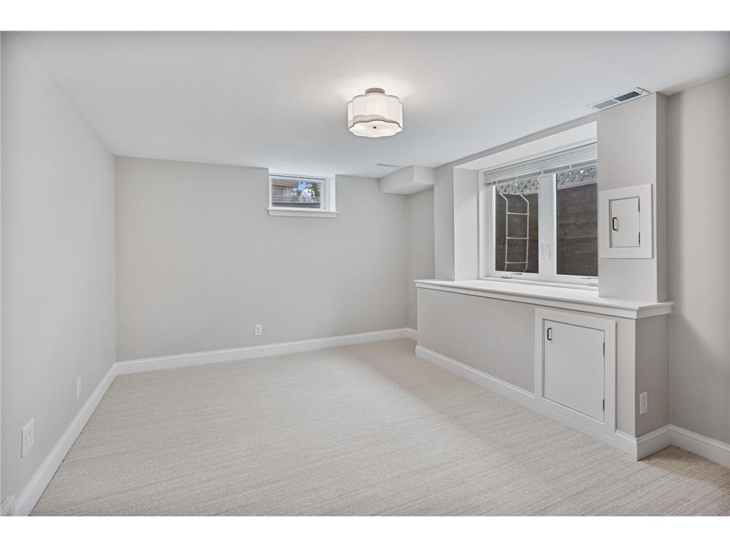 4140 Yates Avenue N Robbinsdale MN 55422 7065453 image32