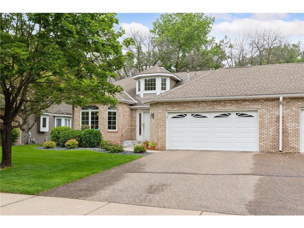 4141 Thornhill Lane Vadnais Heights MN 55127 6553068 image1