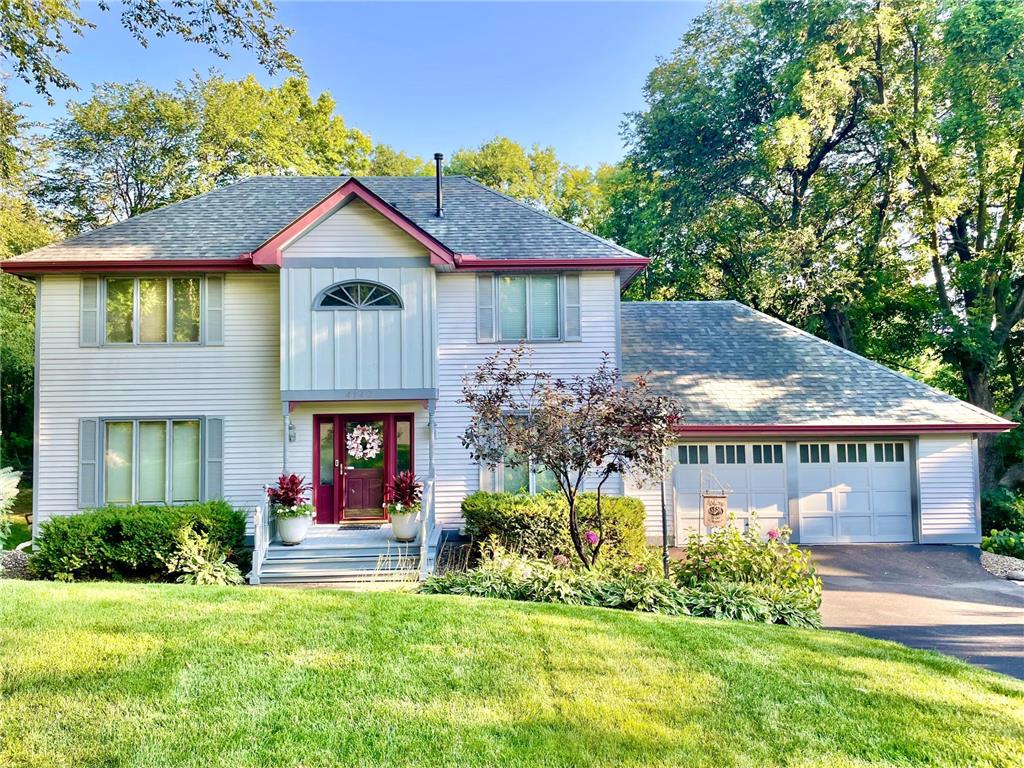 4142 Blueberry Knolls Eagan MN 55123 6445183 image1