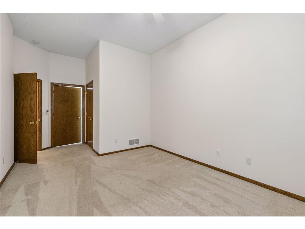4143 Arbor Lane Eagan MN 55122 7063700 image25