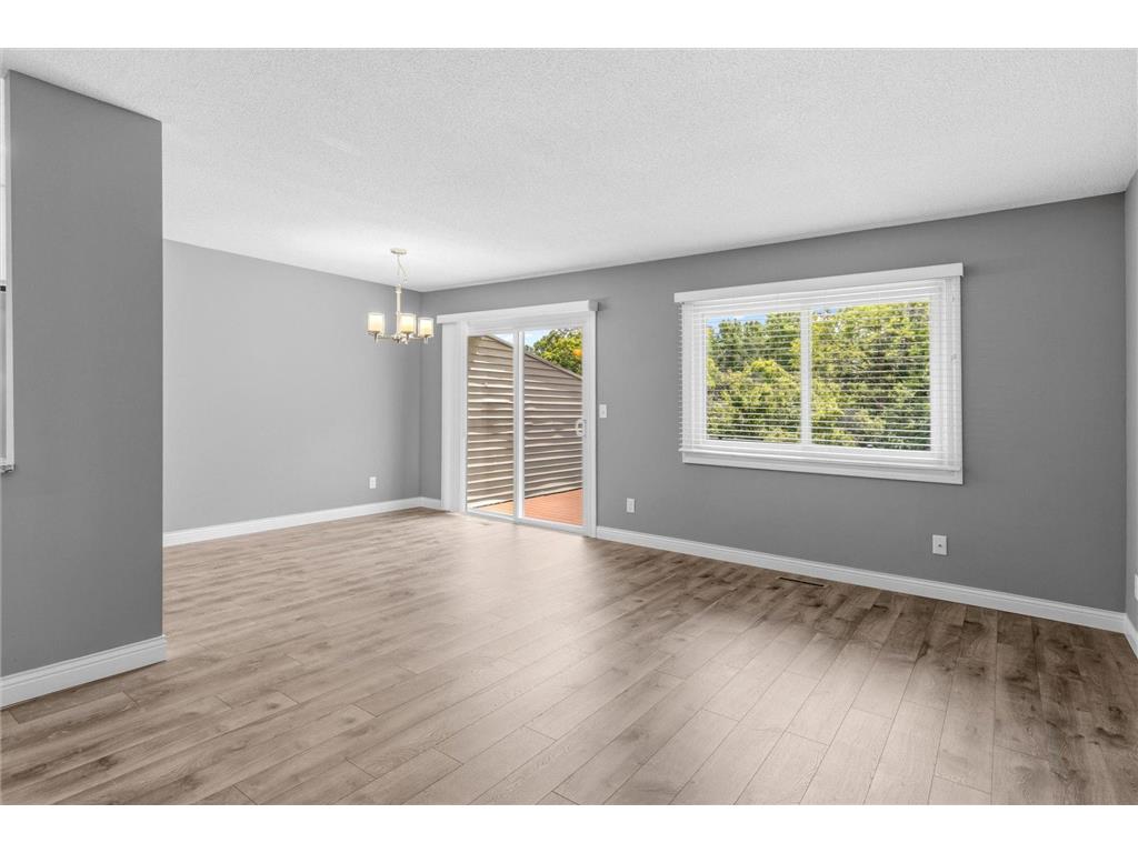 4143 Sylvia Court Shoreview MN 55126 7080562 image11