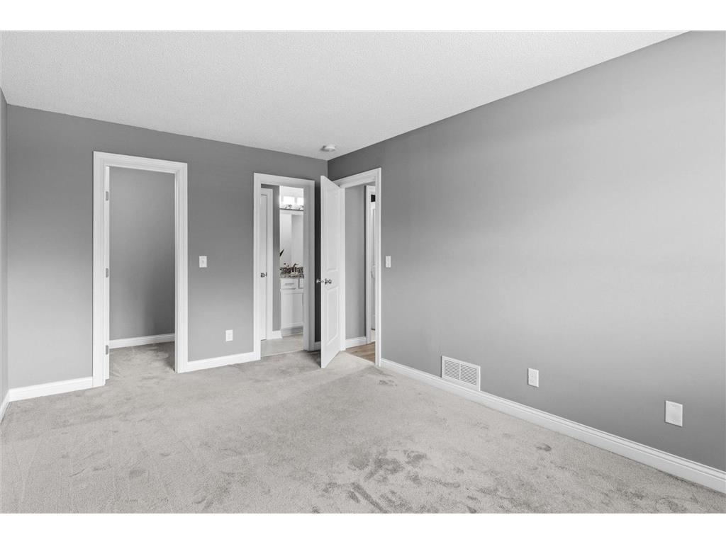 4143 Sylvia Court Shoreview MN 55126 7080562 image15