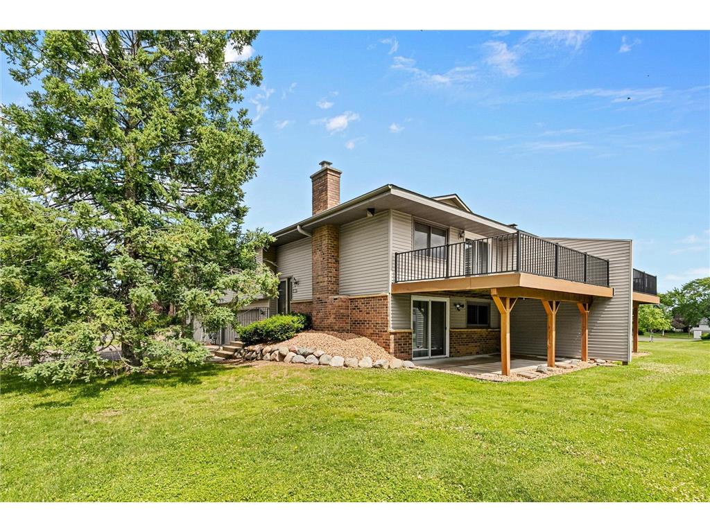 4143 Sylvia Court Shoreview MN 55126 7080562 image2