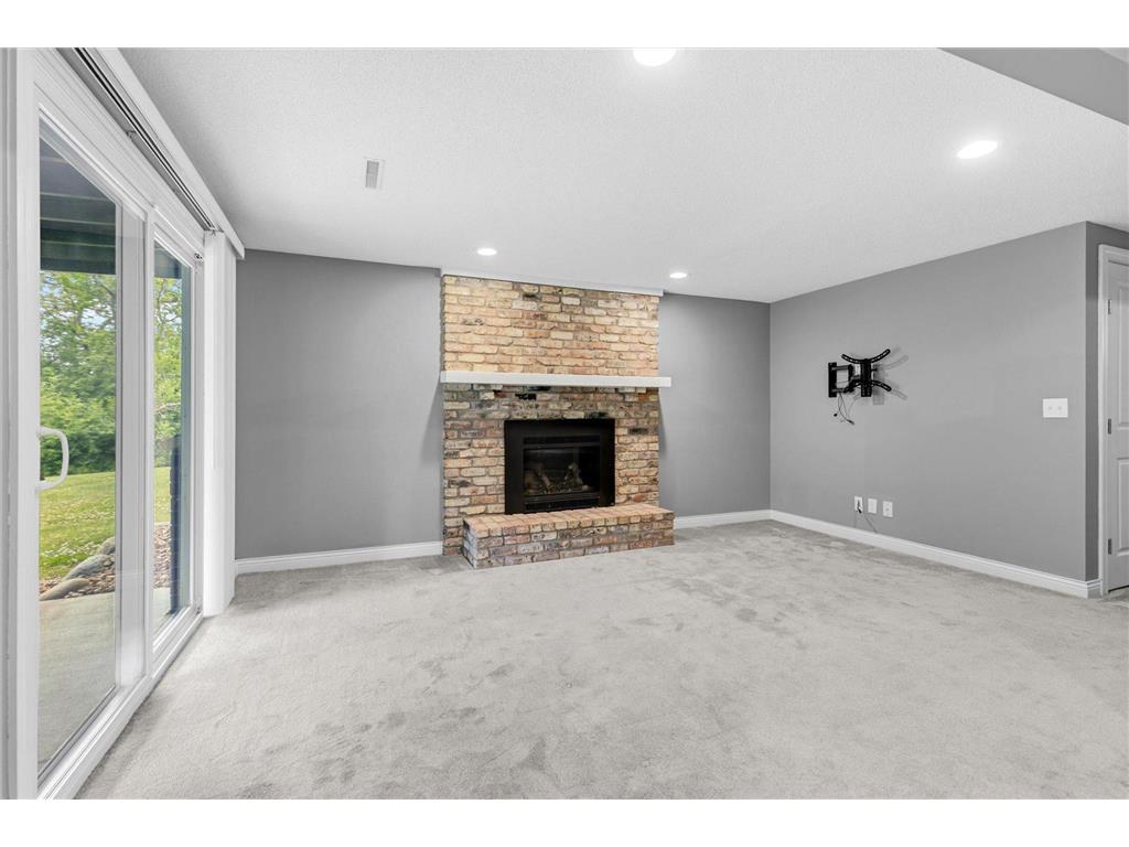 4143 Sylvia Court Shoreview MN 55126 7080562 image21