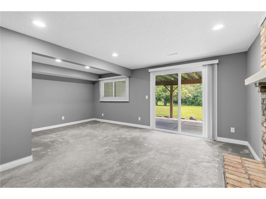 4143 Sylvia Court Shoreview MN 55126 7080562 image23