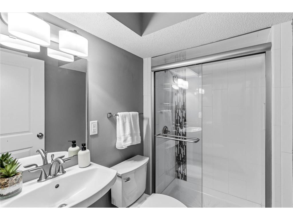 4143 Sylvia Court Shoreview MN 55126 7080562 image25
