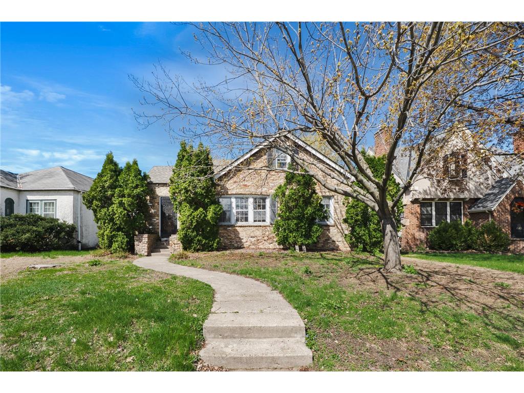 4143 Vincent Avenue N Minneapolis MN 55412 7065668 image1