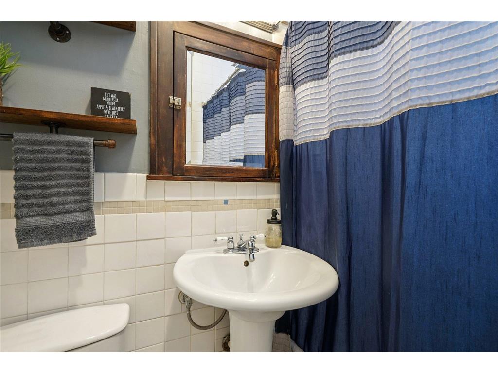 4144 Bryant Avenue S #5 Minneapolis MN 55409 7051103 image18