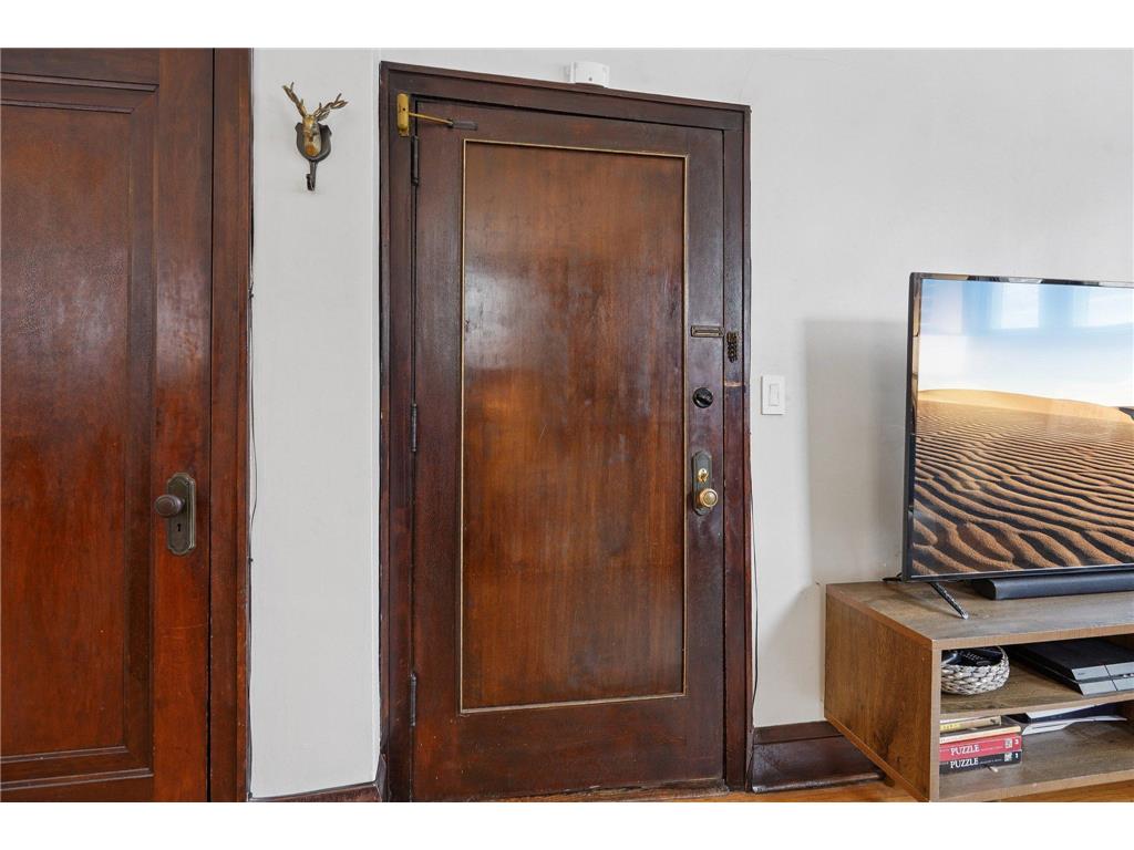 4144 Bryant Avenue S #5 Minneapolis MN 55409 7051103 image24