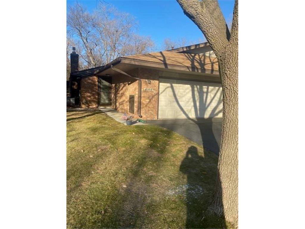 4144 Pepperwood Trail Minnetonka MN 55305 6473052 image1