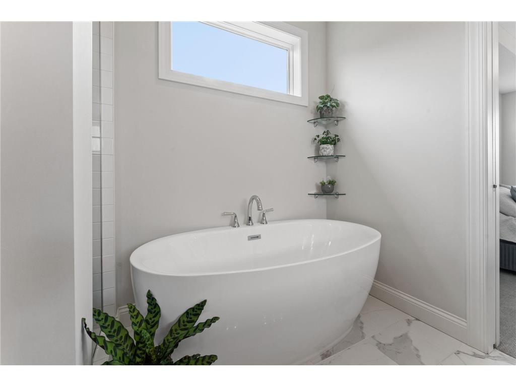 4145 Gable Court Woodbury MN 55129 7108474 image37