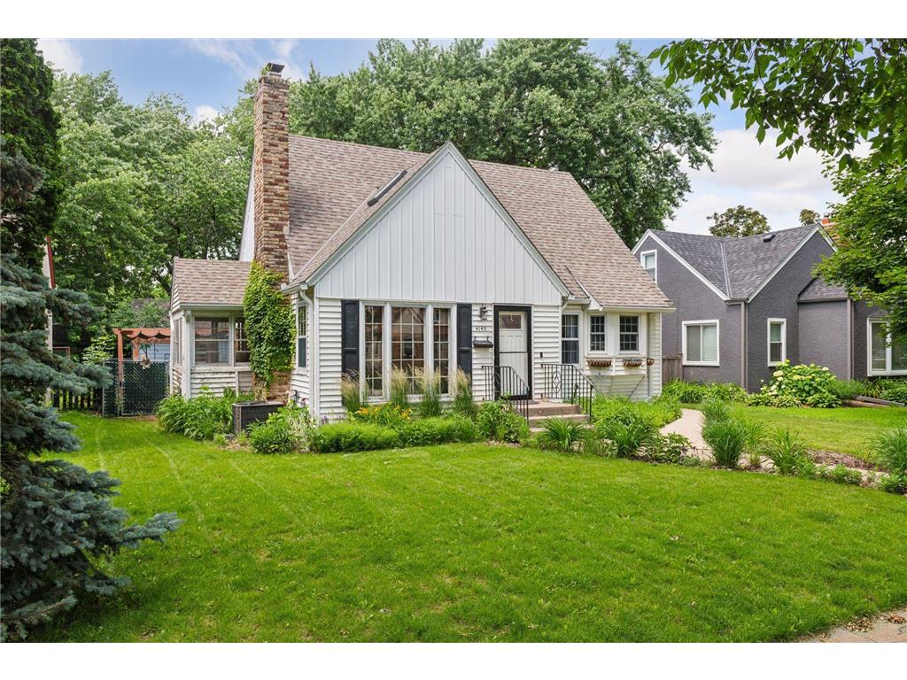 4145 Zenith Avenue N Robbinsdale MN 55422 6682262 image1
