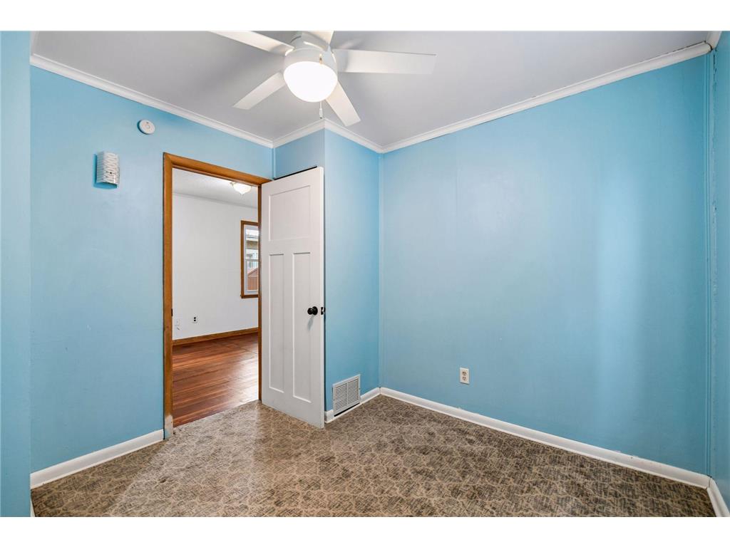 4146 Upton Avenue N Minneapolis MN 55412 7069520 image18