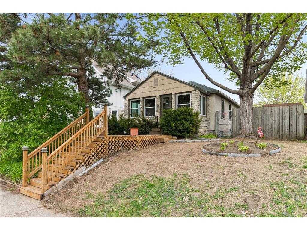 4146 Upton Avenue N Minneapolis MN 55412 7069520 image22