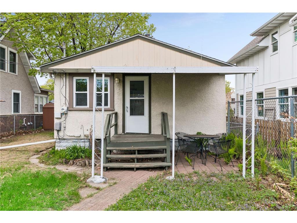 4146 Upton Avenue N Minneapolis MN 55412 7069520 image23