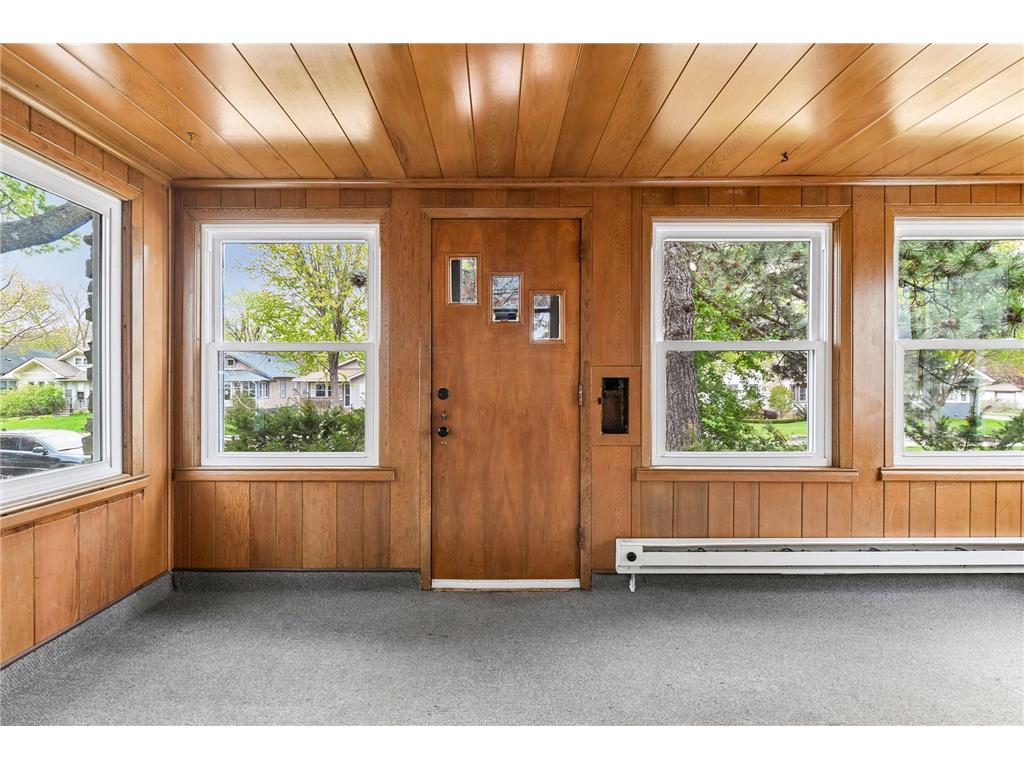 4146 Upton Avenue N Minneapolis MN 55412 7069520 image3