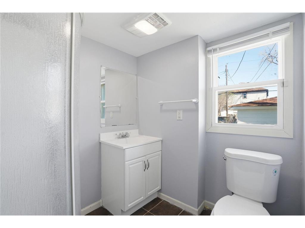 4148 Bryant Avenue N Minneapolis MN 55412 7059211 image17