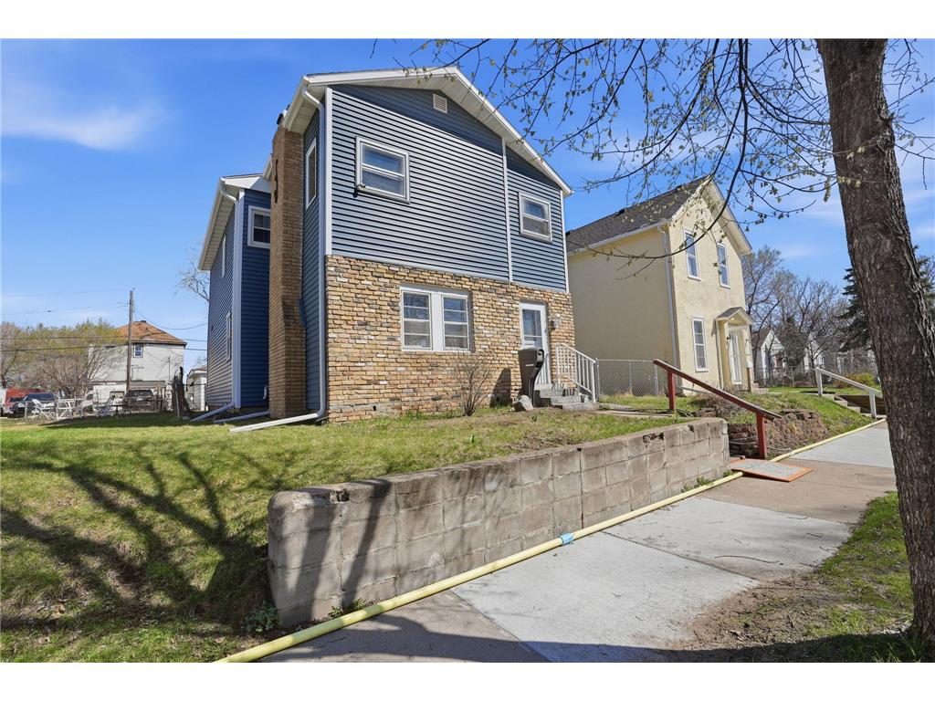 4148 Bryant Avenue N Minneapolis MN 55412 7059211 image2