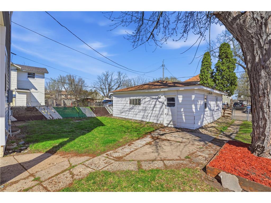 4148 Bryant Avenue N Minneapolis MN 55412 7059211 image6