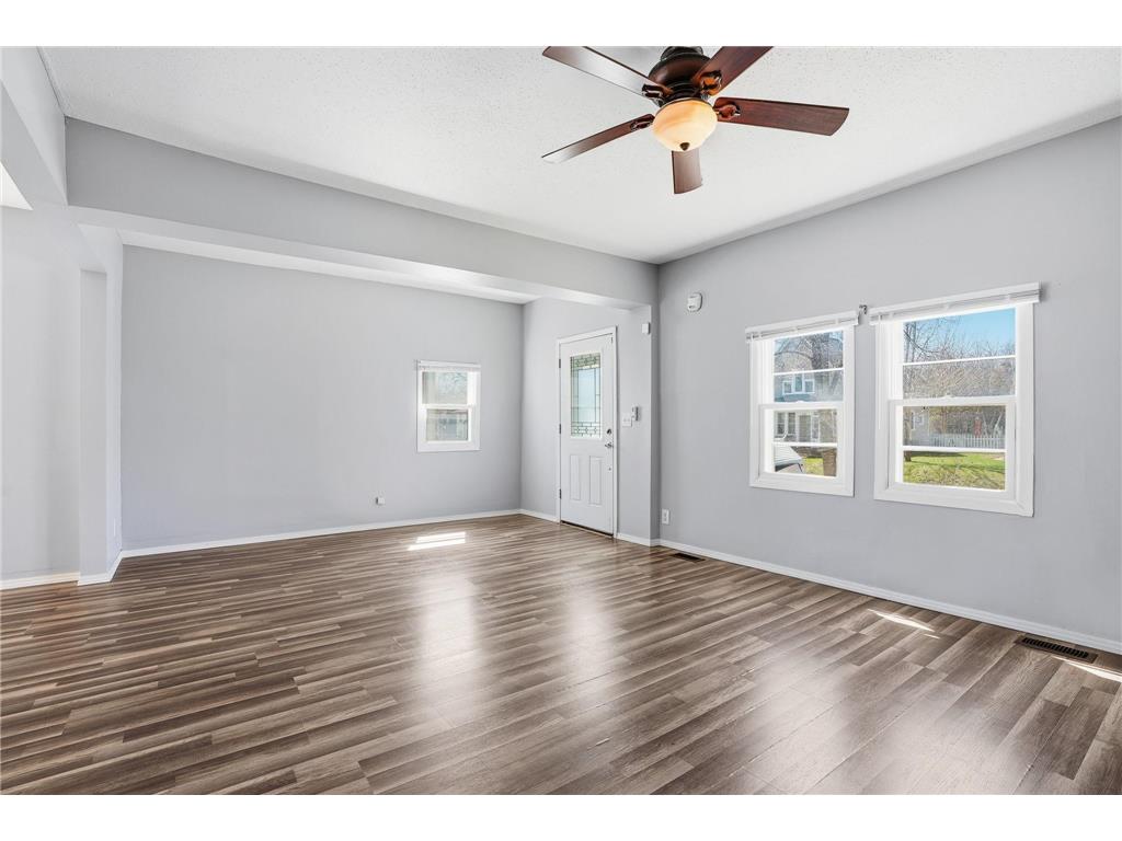 4148 Bryant Avenue N Minneapolis MN 55412 7059211 image9