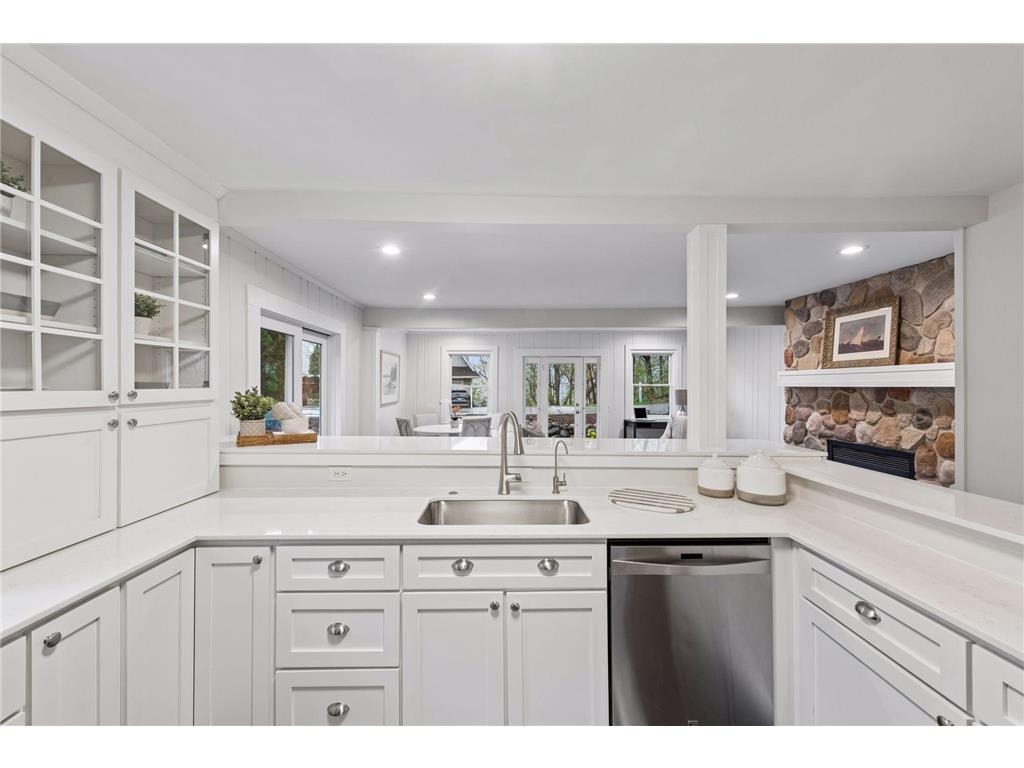 4148 Highwood Road Orono MN 55364 - Lake Minnetonka 7045535 image15