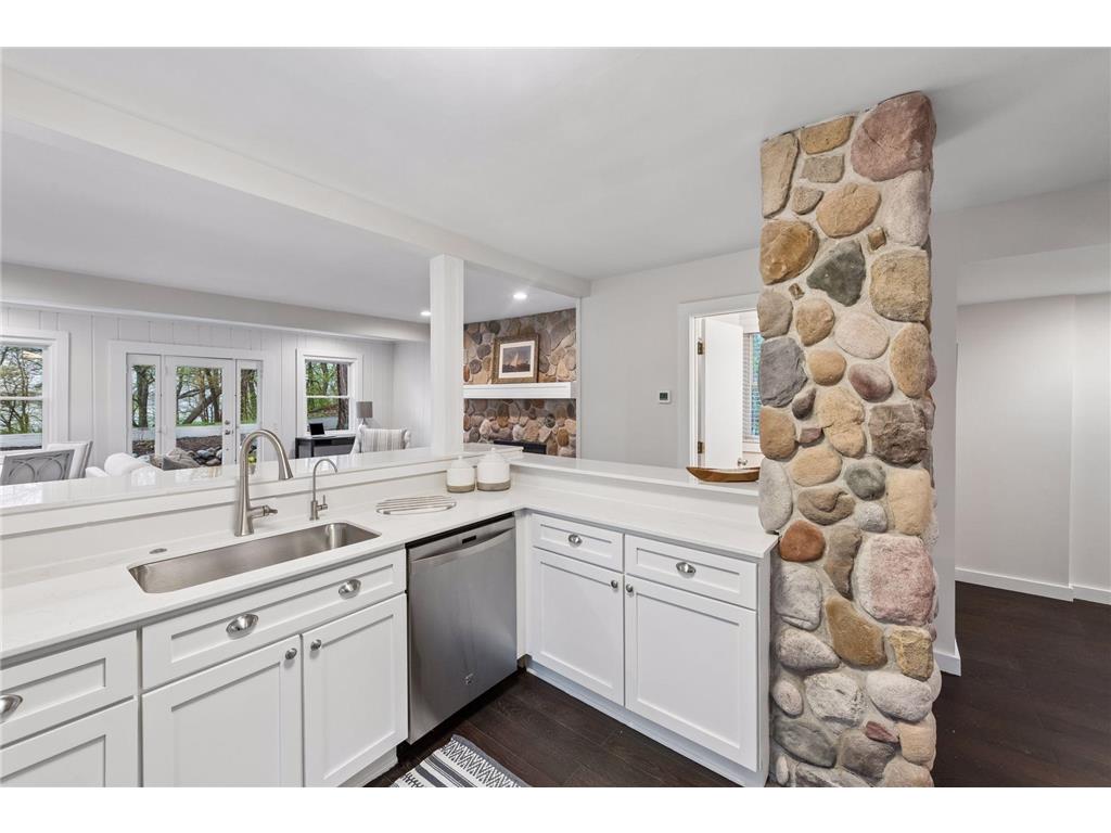 4148 Highwood Road Orono MN 55364 - Lake Minnetonka 7045535 image17