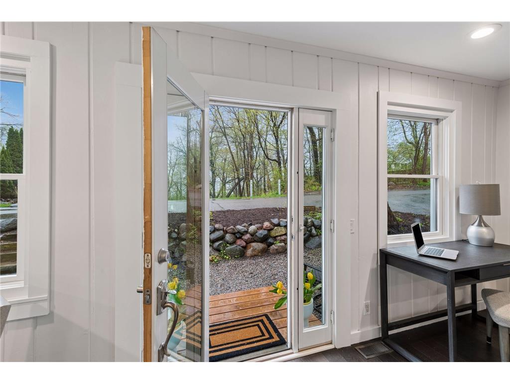 4148 Highwood Road Orono MN 55364 - Lake Minnetonka 7045535 image3