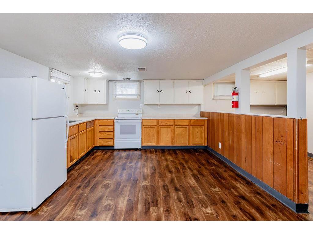 415 10th Street S Moorhead MN 56560 7097477 image22