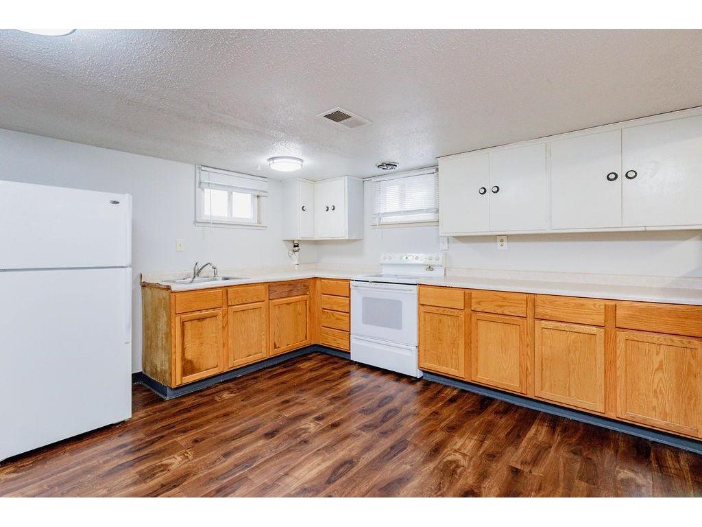 415 10th Street S Moorhead MN 56560 7097477 image23