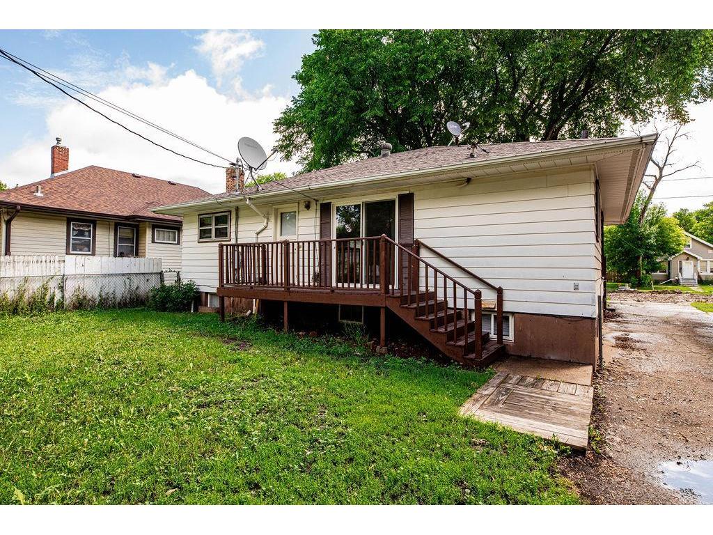 415 10th Street S Moorhead MN 56560 7097477 image5