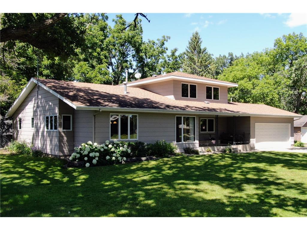 415 12th Avenue E Alexandria MN 56308 6399386 image1