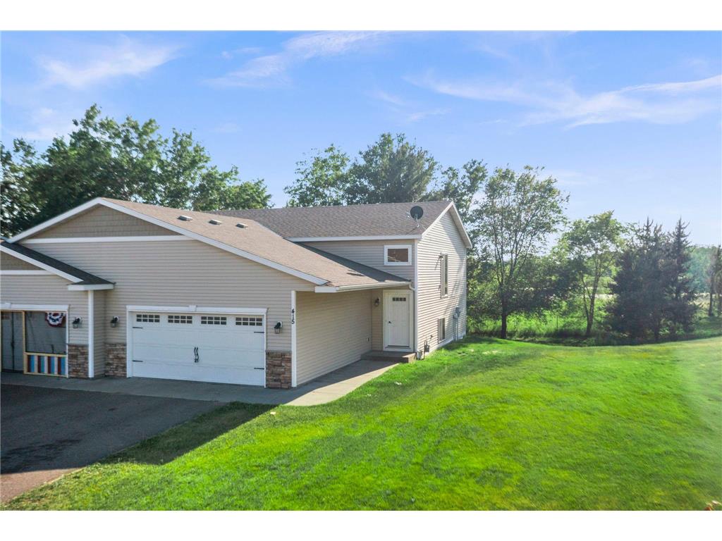 415 15th Avenue S Princeton MN 55371 7083233 image1