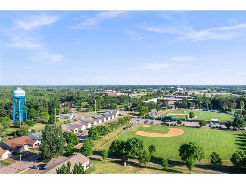 415 15th Avenue S Princeton MN 55371 7083233 image32