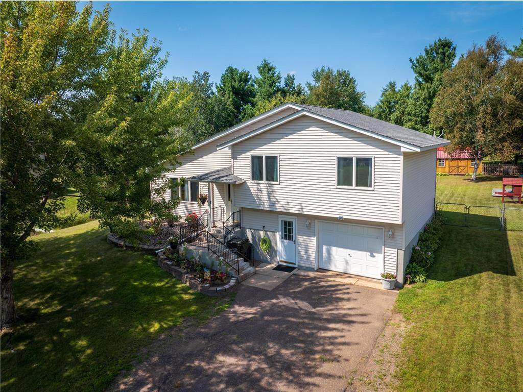 415 1st Street SW Hinckley MN 55037 6769990 image1