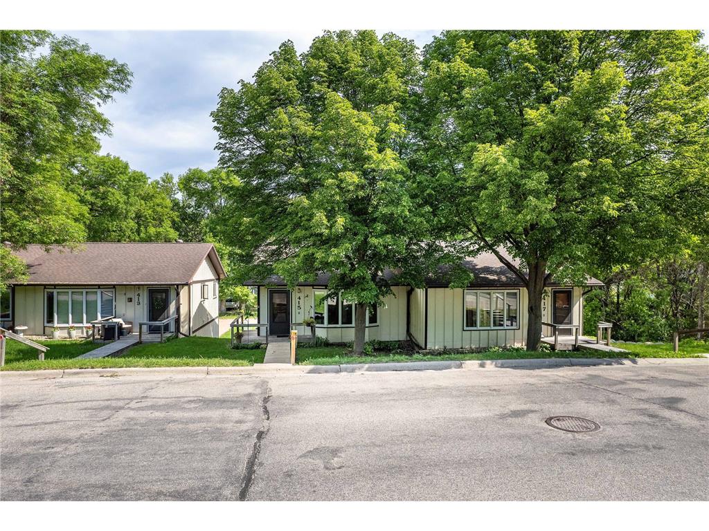 415 2nd Avenue SE Pelican Rapids MN 56572 6728049 image1