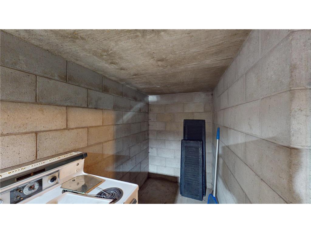 415 2nd Street NW New Richland MN 56072 6818082 image30