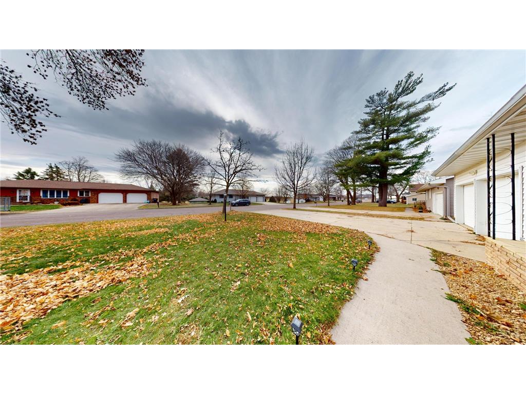 415 2nd Street NW New Richland MN 56072 6818082 image34