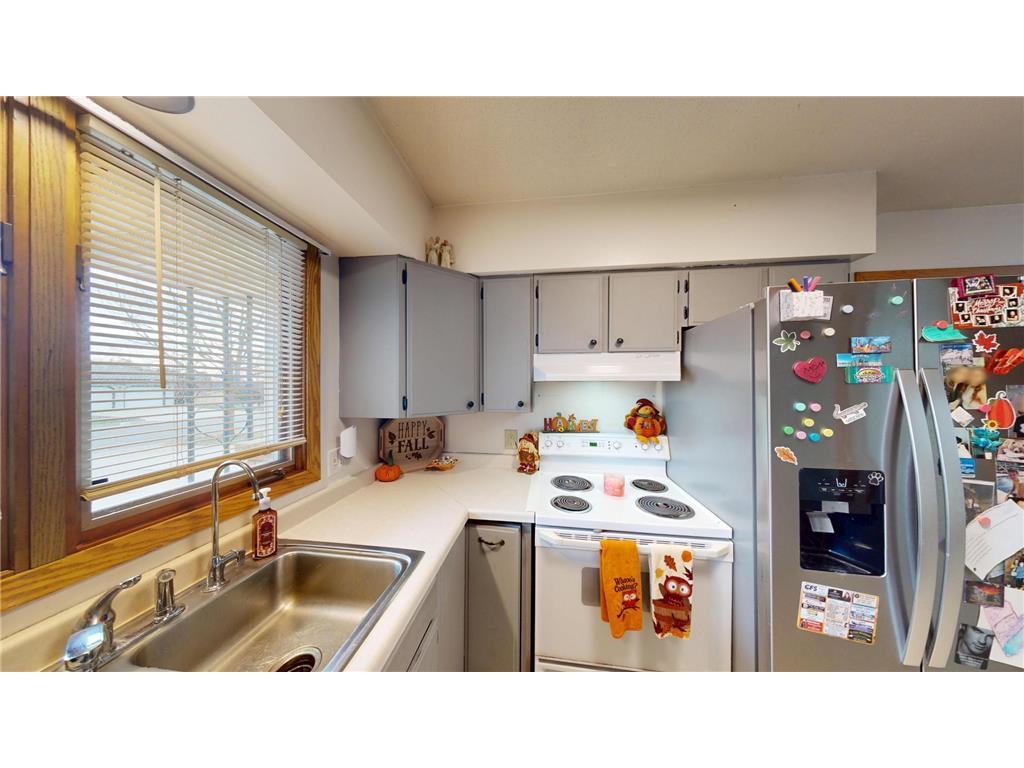 415 2nd Street NW New Richland MN 56072 6818082 image7