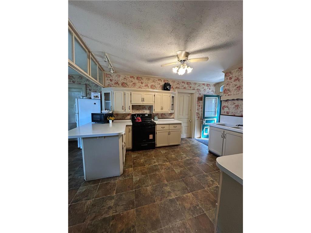 415 7th Avenue E Alexandria MN 56308 6755509 image4