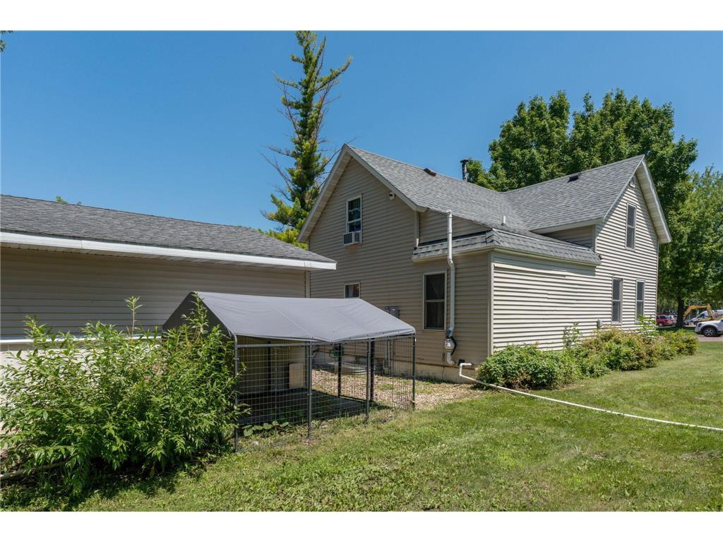 415 8th Street N Mountain Lake MN 56159 6802352 image25